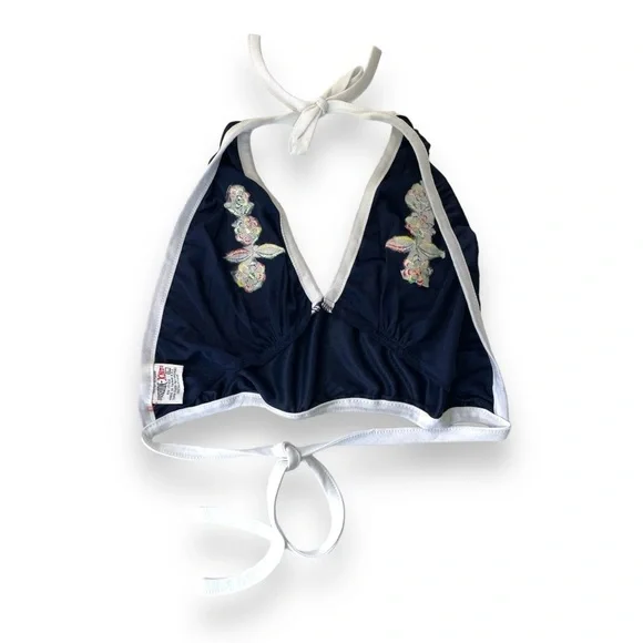 Vintage 1970s Embroidered floral halter top in navy blue contrast white straps - Picture 3 of 5